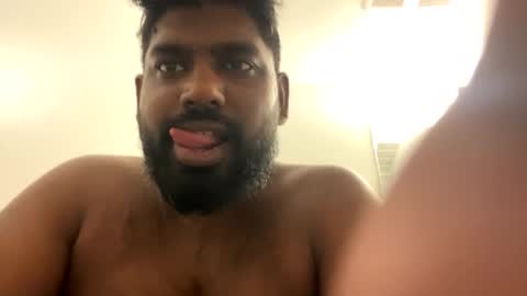 Snapshot of suggnight chatting on November 2025 02:38:01 PM Let me be your knight that saves you online show from November 2025 02:38:01 PM