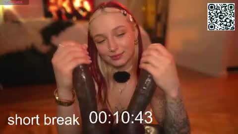 Snapshot of suk_ki chatting on July 2026 05:08:02 PM Lika ginger Jessy blond online show from July 2026 05:08:02 PM