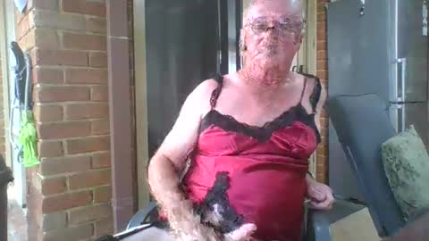Snapshot of sukeytigger chatting on May 2026 01:12:01 AM sukeytigger online show from May 2026 01:12:01 AM