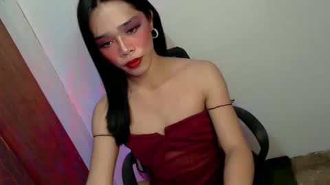 sultry_sirenxx online show from February 2025 04:35:02 AM