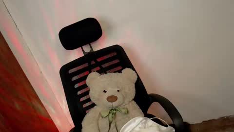 sultry_sirenxx online show from March 2025 03:56:01 PM