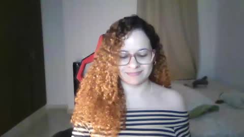 Snapshot of sultrysecrets_ chatting on December 2024 01:36:02 AM Ann online show from December 2024 01:36:02 AM