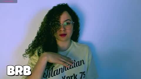 Snapshot of sultrysecrets_ chatting on February 2026 07:51:01 PM Ann online show from February 2026 07:51:01 PM