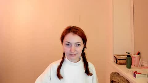 Summer Preston online show from September 2025 10:37:02 PM