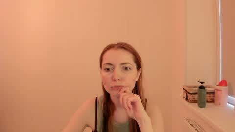 Summer Preston online show from March 2026 03:01:02 PM