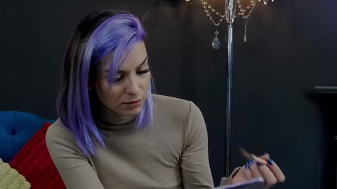 Snapshot of summer_quinn_ chatting on January 2025 06:01:02 AM Deea online show from January 2025 06:01:02 AM