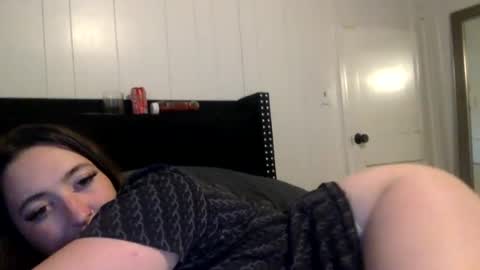 summerlee9 online show from July 2026 11:44:02 PM