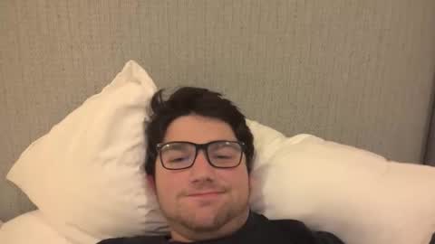 Sum online show from November 2025 02:33:02 AM