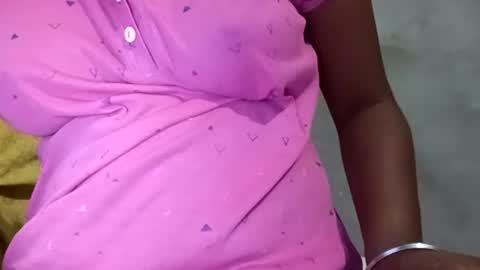 Snapshot of sunali_jain03 chatting on July 2026 11:47:02 AM sunali_jain03 online show from July 2026 11:47:02 AM
