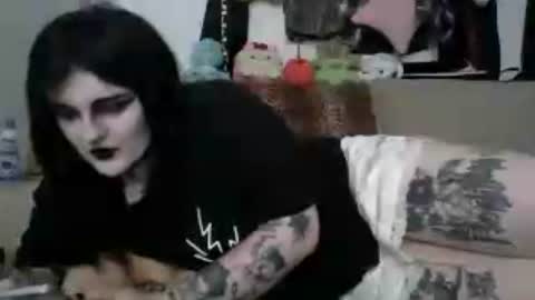 sundaygoth online show from June 2026 02:52:01 PM