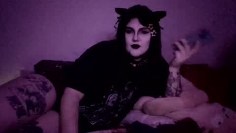 sundaygoth online show from July 2026 08:40:02 PM