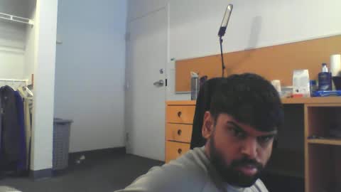 Snapshot of sundoog chatting on March 2025 02:32:01 PM Sundoog online show from March 2025 02:32:01 PM