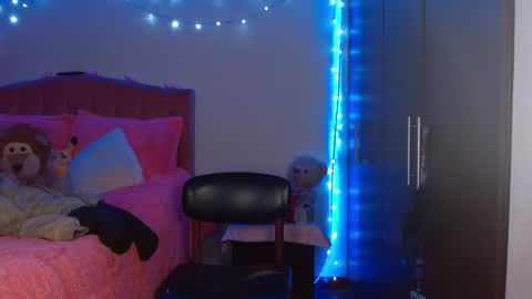 Jeraldine online show from December 2024 06:04:01 AM