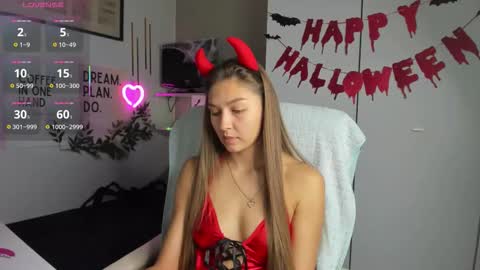 Sofia online show from November 2025 07:53:02 AM