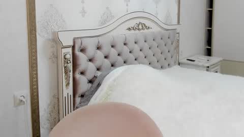 Vanessa online show from February 2026 05:26:02 AM