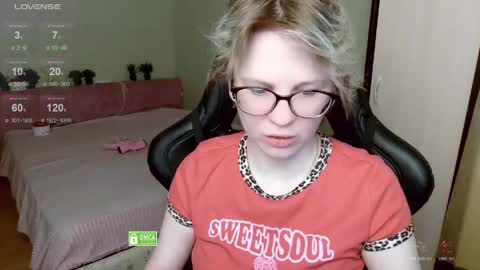 sunny mood online show from April 2026 04:39:01 AM