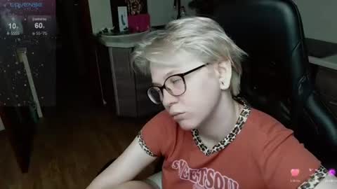 Snapshot of sunny_mood chatting on July 2026 07:58:02 AM sunny mood online show from July 2026 07:58:02 AM