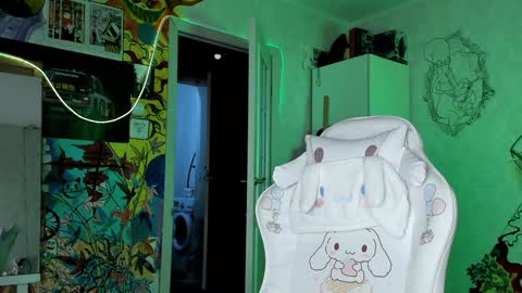 Sunny online show from December 2024 05:22:01 PM