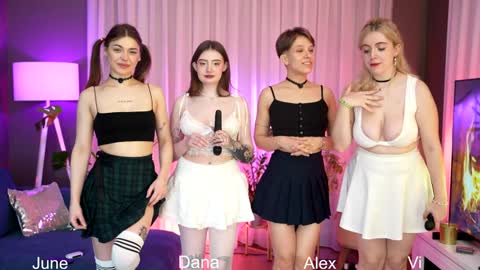 Snapshot of sunnyfia chatting on January 2025 12:06:01 AM Fia  -  TG -  Mia -  Alice -  online show from January 2025 12:06:01 AM