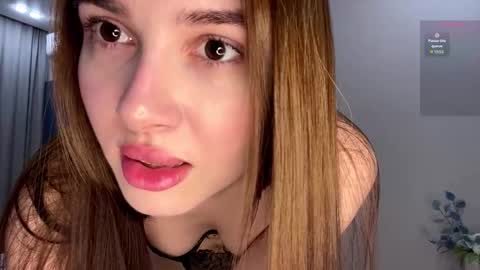 Christina online show from March 2026 08:38:01 AM