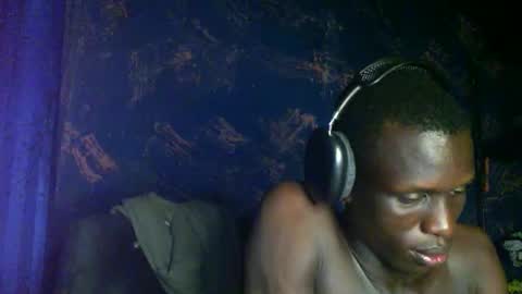 Sunnyblack2 online show from March 2026 07:41:01 PM