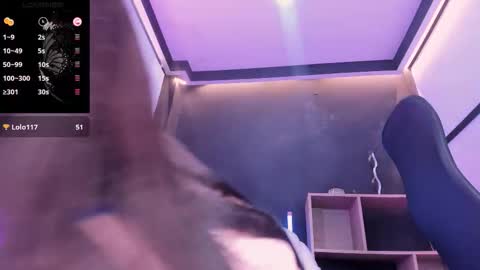 Sunny online show from November 2025 12:38:01 PM