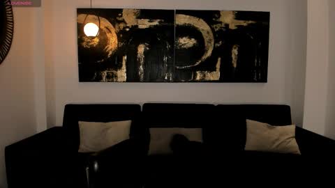 Sunny Rivers online show from December 2025 07:54:02 PM