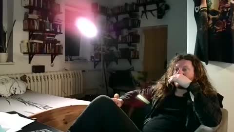 Snapshot of sunr1sa chatting on December 2024 05:22:02 PM sunr1sa online show from December 2024 05:22:02 PM