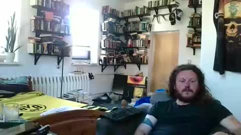 sunr1sa online show from April 2026 01:16:01 PM