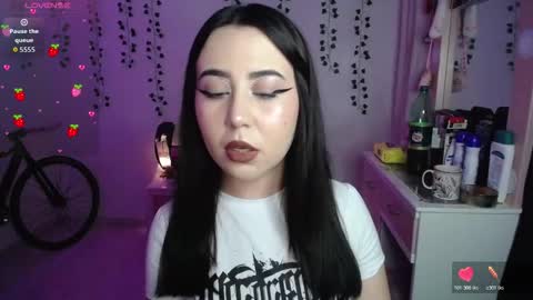 Sunset online show from December 2025 04:41:02 AM