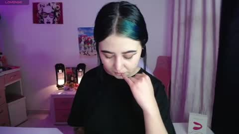 Snapshot of sunset_pienk chatting on June 2026 03:20:02 AM Sunset online show from June 2026 03:20:02 AM