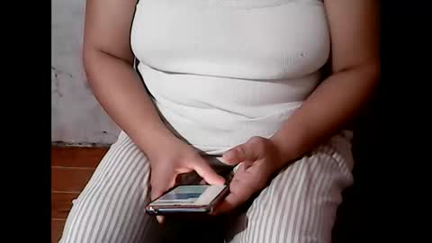 Snapshot of sunshine_38 chatting on February 2025 01:32:01 AM sunshine_38 online show from February 2025 01:32:01 AM