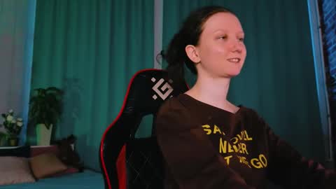 Snapshot of sunshine_blaze chatting on February 2026 05:51:02 AM Alice online show from February 2026 05:51:02 AM