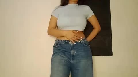 Annie online show from December 2024 05:45:01 AM