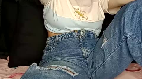 Annie online show from January 2025 01:50:01 AM