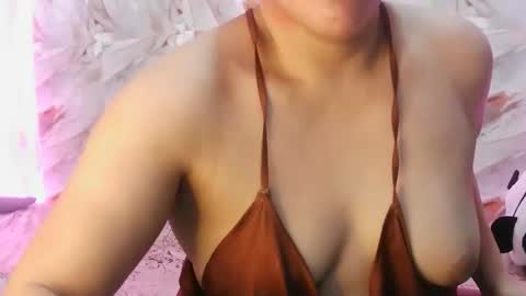 Snapshot of superb_ass25 chatting on June 2026 04:29:02 AM KIMZY online show from June 2026 04:29:02 AM
