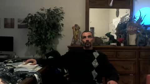 Guero Cash online show from October 2025 12:29:01 PM