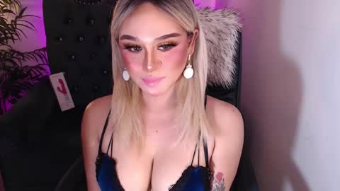 CARMINA online show from December 2024 12:38:01 AM