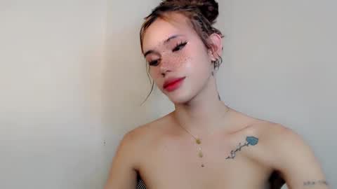 Snapshot of superhotbabe1 chatting on December 2024 08:58:02 PM Erica Help me to reach my goal Superhotbabe1 online show from December 2024 08:58:02 PM
