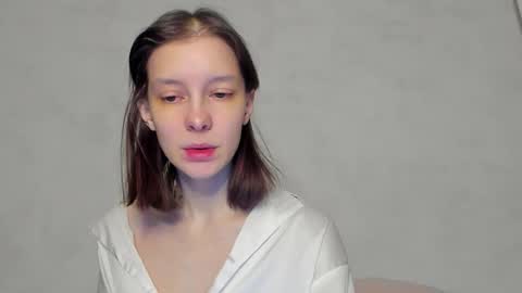 Una online show from February 2026 09:18:02 PM