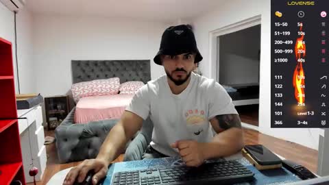 supermanboyxxl online show from November 2025 06:36:01 AM