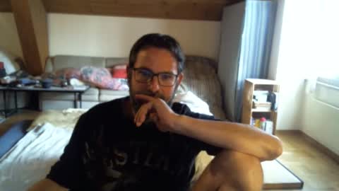 supersquirrel81 online show from October 2025 03:42:01 PM