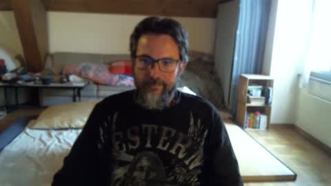 supersquirrel81 online show from October 2025 12:36:02 PM