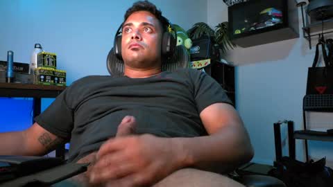 supertoaster69 online show from April 2026 09:58:01 AM