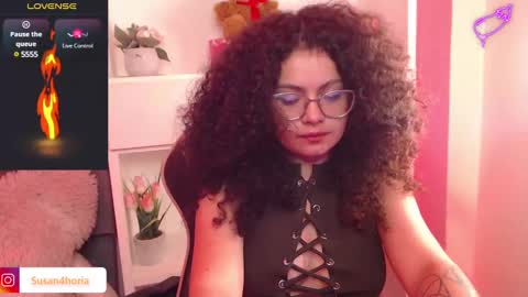 Snapshot of susan_bluee chatting on March 2025 09:23:02 AM Susan online show from March 2025 09:23:02 AM