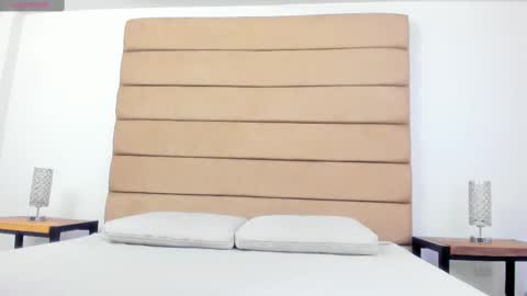 Susan online show from September 2025 08:20:02 PM