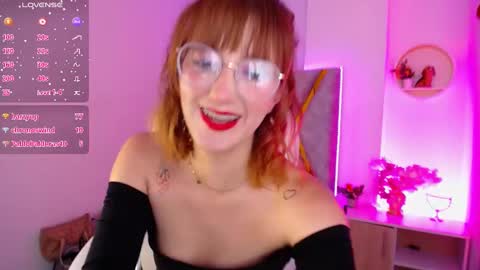 Snapshot of susan_hottye_ chatting on January 2025 11:22:02 AM Susan online show from January 2025 11:22:02 AM