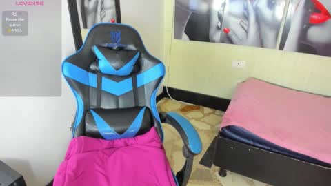 susan online show from October 2025 07:43:01 PM