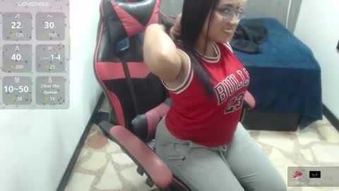 susan online show from November 2025 07:16:02 PM