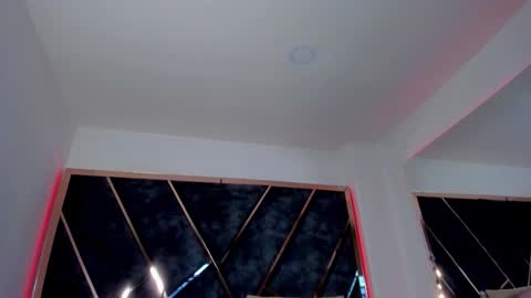 susanahenao online show from September 2025 04:51:02 PM